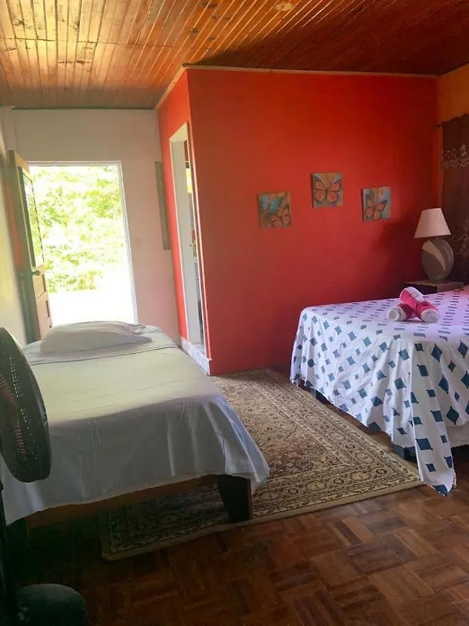 Posada Nativa Trinsan Campestre San Andrés Bed & Breakfast